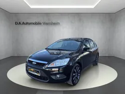 Schwarz Gebraucht 2010 Ford Focus Limousine | 4.900 € (Teuer)