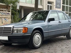 Blau Gebraucht 1986 Mercedes 190 Limousine | 4.500 €