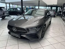 Mountaingrau met. Gebraucht 2024 Mercedes CLA200 AMG Line Premium Kombi | 37.980 € (Teuer)