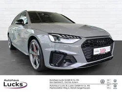 Grau Gebraucht 2022 Audi A4 S-Line Kombi | 35.675 € (Etwas zu teuer)