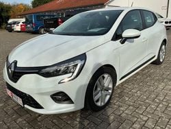 Weiß Gebraucht 2021 Renault Clio V Business Limousine | 10.900 € (Guter Preis)