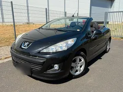 Schwarz Gebraucht 2011 Peugeot 207 CC Cabrio | 2.450 € (Fairer Preis)