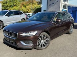 Maple brown / metallic Gebraucht 2019 Volvo V60 Inscription Kombi | 23.700 € (Teuer)
