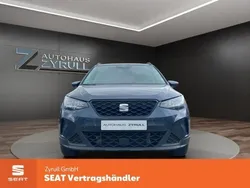 Grau Gebraucht 2024 Seat Arona Style SUV | 18.980 € (Guter Preis)