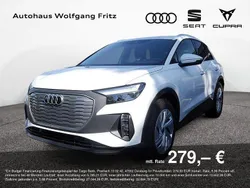 Weiß Gebraucht 2023 Audi Q4 e-tron Comfort SUV | 28.470 € (Fairer Preis)