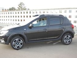 Schwarz Gebraucht 2018 Dacia Sandero Celebration Limousine | 9.999 € (Guter Preis)