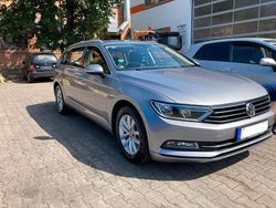 Grau Gebraucht 2019 VW Passat Comfortline Kombi | 15.800 € (Fairer Preis)