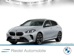 Grau Neu 2025 BMW 120 Performance Kleinwagen | 41.990 € (Teuer)