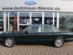 Grün Gebraucht 1995 Jaguar X300 Sovereign Limousine | 7.970 €