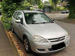 Silber Gebraucht 2006 Opel Corsa Kleinwagen | 1.750 € (Fairer Preis)