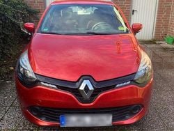 Rot Gebraucht 2014 Renault Clio IV Experience Kleinwagen | 6.199 € (Guter Preis)