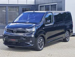 Schwarz Gebraucht 2024 Opel Zafira Life Edition Van | 32.890 €