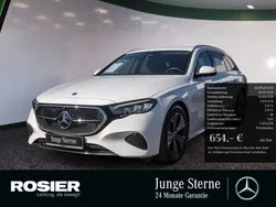 Weiss / polarweiß Gebraucht 2023 Mercedes E220 Avantgarde Kombi | 44.890 € (Superpreis)