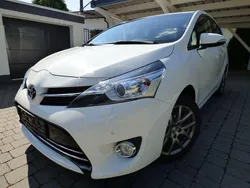 Weiß Gebraucht 2014 Toyota Verso Executive Van / Kleinbus | 12.900 € (Fairer Preis)