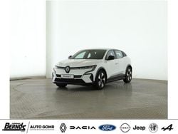 Arktisweiß (369) Gebraucht 2022 Renault Mégane IV Equilibre Limousine | 19.420 € (Guter Preis)