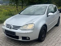 Reflexsilber metallic Gebraucht 2007 VW Golf V Limousine | 1.999 € (Fairer Preis)