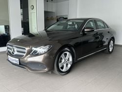 Citrinbraun Gebraucht 2016 Mercedes E200 Avantgarde Limousine | 22.980 € (Fairer Preis)