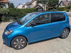Blau Gebraucht 2021 VW e-up! Style Kleinwagen | 12.900 € (Fairer Preis)