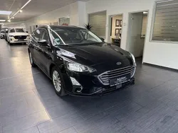 Schwarz Gebraucht 2021 Ford Focus Titanium Kombi | 16.990 € (Guter Preis)