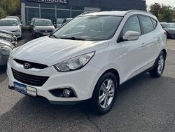 Weiß Gebraucht 2013 Hyundai ix35 Edition SUV | 10.399 € (Teuer)