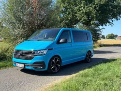 Blau Gebraucht 2015 VW T6 Van | 22.000 €