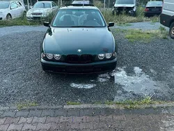 Grün Gebraucht 1997 BMW 520 Limousine | 1.800 € (Guter Preis)