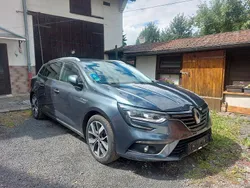 Grau Gebraucht 2017 Renault Mégane IV Bose Edition Limousine | 9.000 € (Guter Preis)