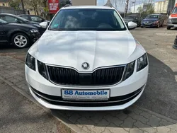 Weiß Gebraucht 2019 Skoda Octavia Style Kombi | 13.990 € (Guter Preis)