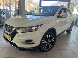 Weiß Gebraucht 2018 Nissan Qashqai N-Connecta SUV | 17.490 € (Fairer Preis)