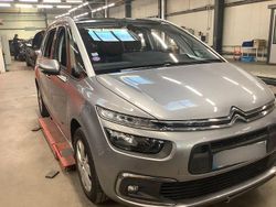 Grau Gebraucht 2017 Citroën Grand C4 Picasso SELECTION Van / Kleinbus | 13.499 € (Teuer)