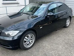 Schwarz Gebraucht 2006 BMW 318 Limousine | 2.399 € (Fairer Preis)