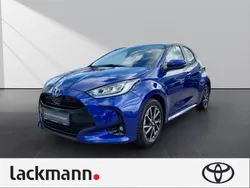 Gebraucht 2023 Toyota Yaris Hybrid Team | 21.989 € (Guter Preis)