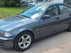 Grau Gebraucht 2000 BMW 316 Limousine | 999 € (Superpreis)