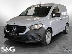 Arktikweiß Gebraucht 2023 Mercedes Citan 112 Van / Kleinbus | 25.276 € (Fairer Preis)