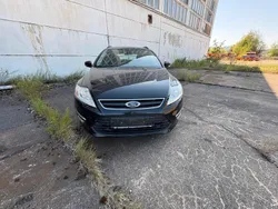 Schwarz Gebraucht 2013 Ford Mondeo Trend Kombi | 2.300 €