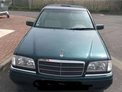 Gebraucht 1997 Mercedes C200 Elegance Limousine | 2.000 € (Superpreis)