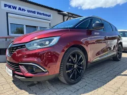 Schwarz Gebraucht 2017 Renault Scénic IV Bose Edition Van / Kleinbus | 8.499 € (Fairer Preis)