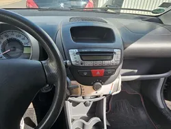 Grau Gebraucht 2006 Peugeot 107 Kleinwagen | 1.400 € (Teuer)