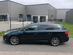 Blau Gebraucht 2012 Toyota Avensis T2 Kombi | 7.999 € (Teuer)