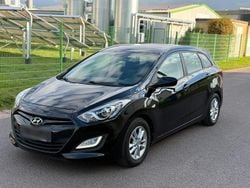 Schwarz Gebraucht 2014 Hyundai i30 Kombi | 5.490 € (Guter Preis)