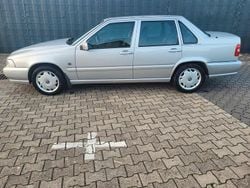 Silber Gebraucht 1997 Volvo S70 Limousine | 3.970 €