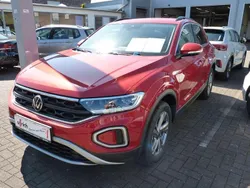 Kings red metallic Neu 2025 VW T-Roc Life SUV | 36.281 € (Guter Preis)