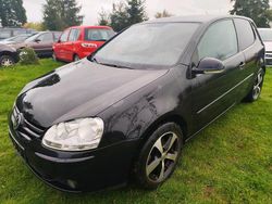 Schwarz Gebraucht 2007 VW Golf V Limousine | 1.890 € (Guter Preis)