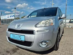 Gris aluminium Gebraucht 2013 Peugeot Partner Family Van / Kleinbus | 3.999 € (Fairer Preis)