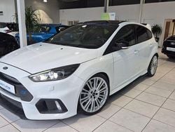 Weiß Gebraucht 2016 Ford Focus RS Limousine | 27.950 €