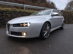 Silber Gebraucht 2008 Alfa Romeo 159 Ti Kombi | 5.000 € (Guter Preis)