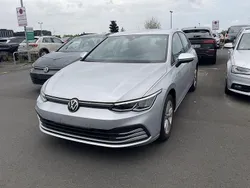 Reflexsilber Gebraucht 2020 VW Golf VIII Pro Limousine | 17.980 € (Guter Preis)