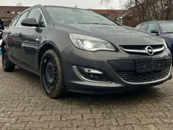 Grau Gebraucht 2015 Opel Astra Kombi | 7.680 € (Guter Preis)
