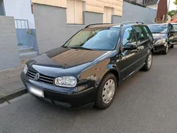Schwarz Gebraucht 2002 VW Golf IV Kombi | 850 € (Guter Preis)