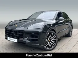 Chromitschwarzmetallic Gebraucht 2024 Porsche Cayenne SUV | 122.980 € (Fairer Preis)